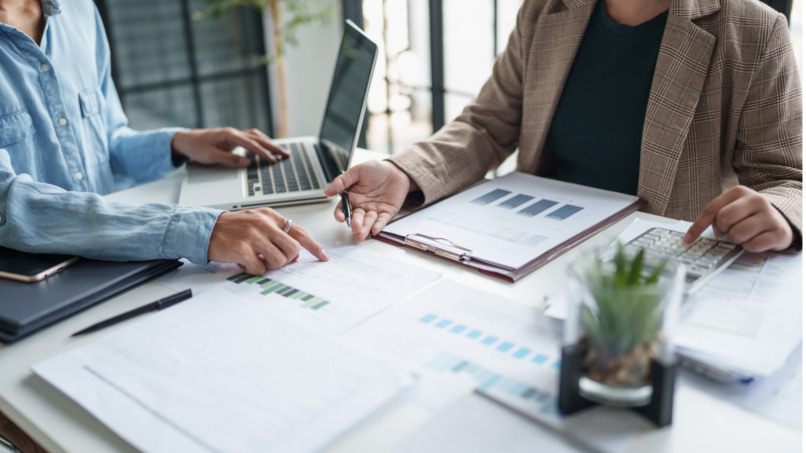 Right to work check changes: What you need to know to stay compliant and avoid a penalty