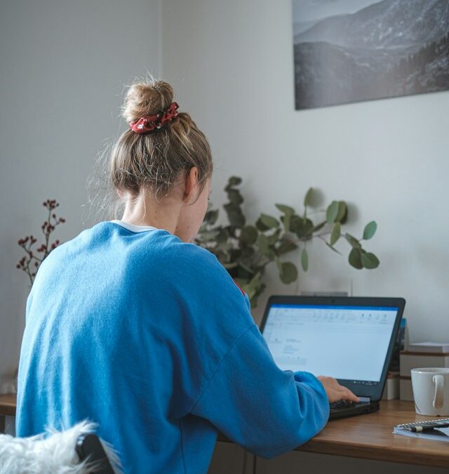 What Is a Virtual Office and How Does It Work?